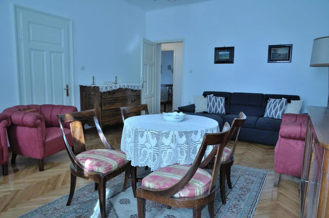 Paril Apartment Crikvenica